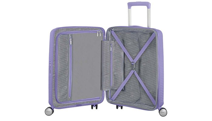 Indvendig organisering med en ekstra forlomme med lynlås