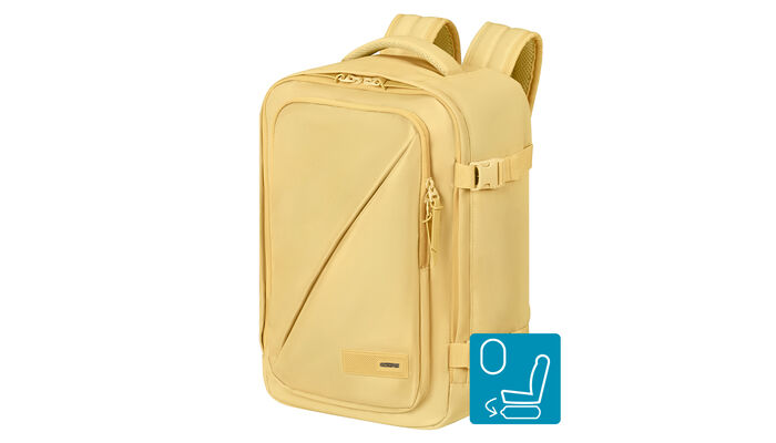 Opfylder Ryanairs størrelseskrav for gratis håndbagage om bord.