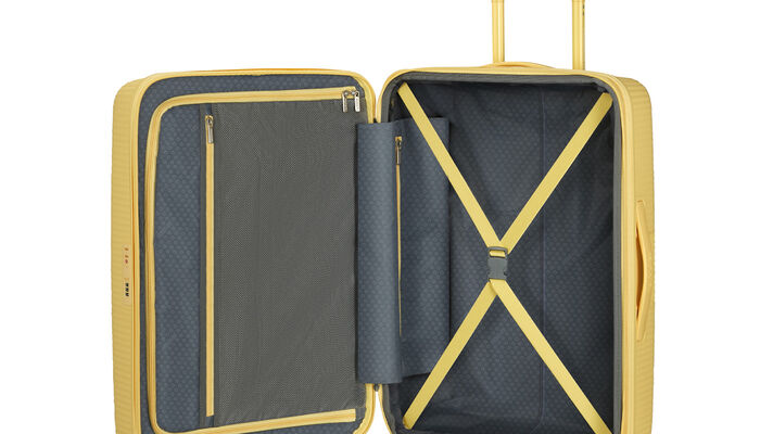 Indvendig organisering med en ekstra forlomme med lynlås