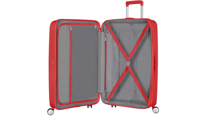 Indvendig organisering med en ekstra forlomme med lynlås