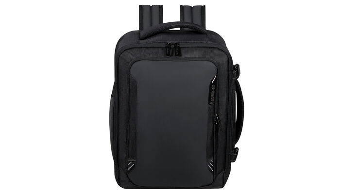 Opfylder Ryanairs størrelseskrav for gratis håndbagage om bord.