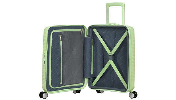 Indvendig organisering med en ekstra forlomme med lynlås