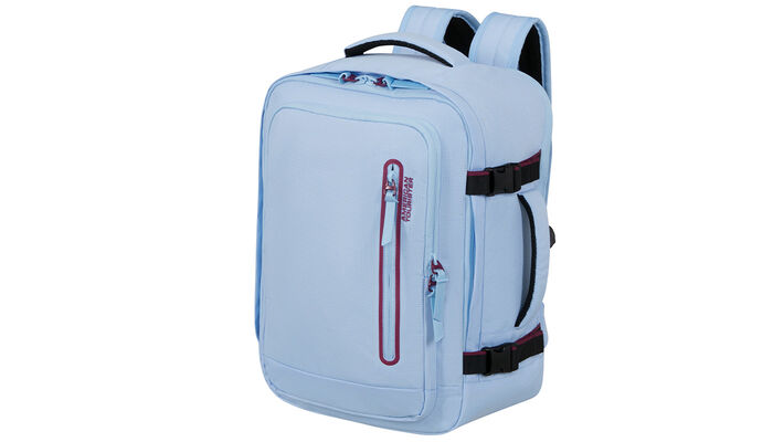 Opfylder Ryanairs og Wizz Airs størrelseskrav for gratis håndbagage om bord.