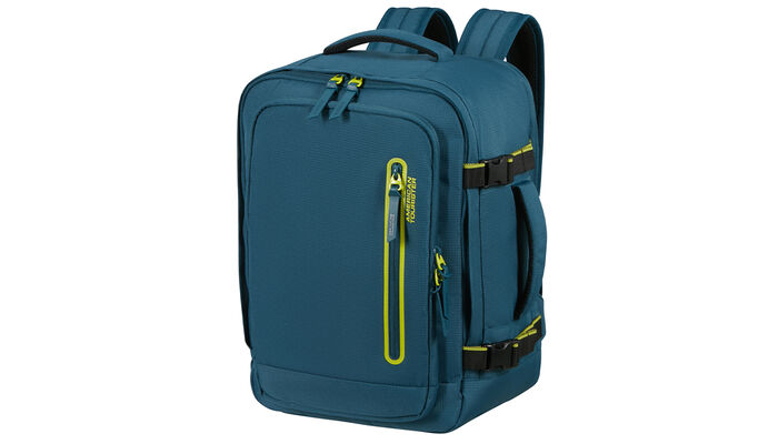 Opfylder Ryanairs og Wizz Airs størrelseskrav for gratis håndbagage om bord.