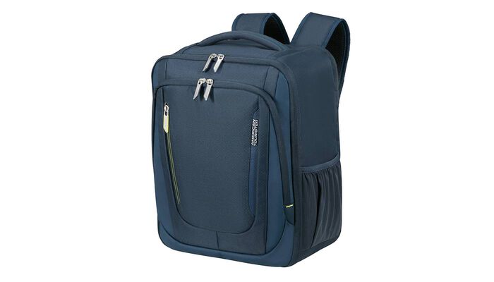 Opfylder Ryanairs og Wizz Airs størrelseskrav for gratis håndbagage om bord.