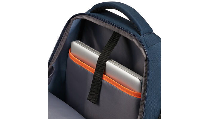 15,6" laptop-rum