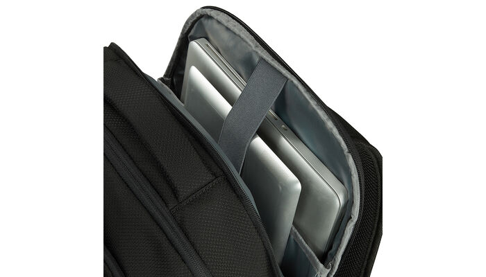 15,6" laptop-rum