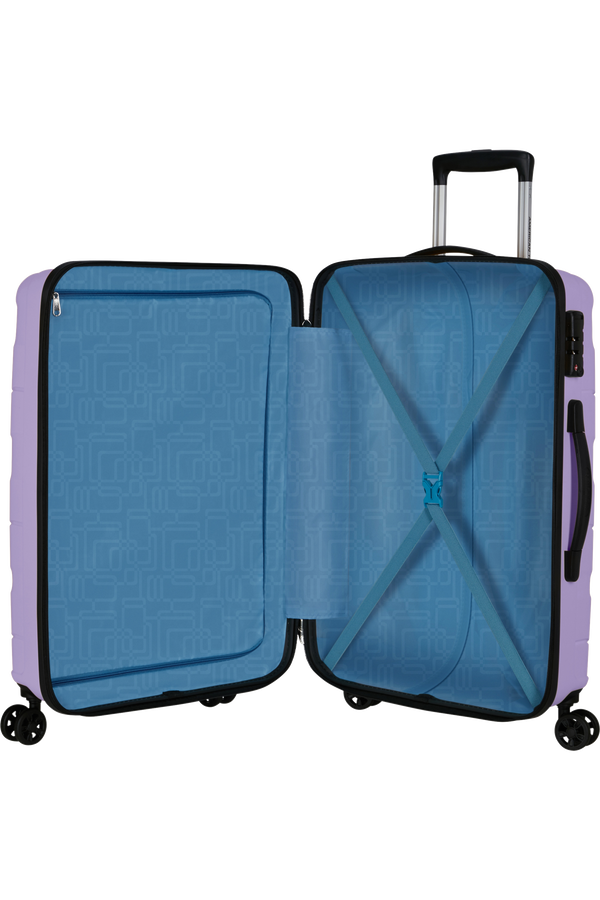 Jetdriver 3.0 67cm Kuffert med 4 hjul | American Tourister Jetdriver 3.0 Spinner 67/24 TSA 67cm  Icy Lilac