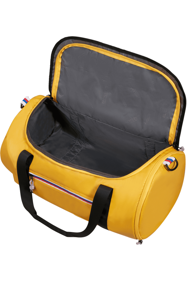 American Tourister Upbeat Pro Duffle Zip Coated  Yellow