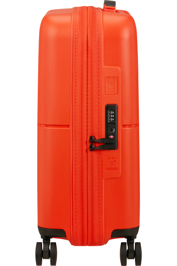 American Tourister DashPop Spinner Expandable TSA 55cm  Tangerine Red American Tourister DashPop Spinner Expandable TSA 55cm  Tangerine Red
