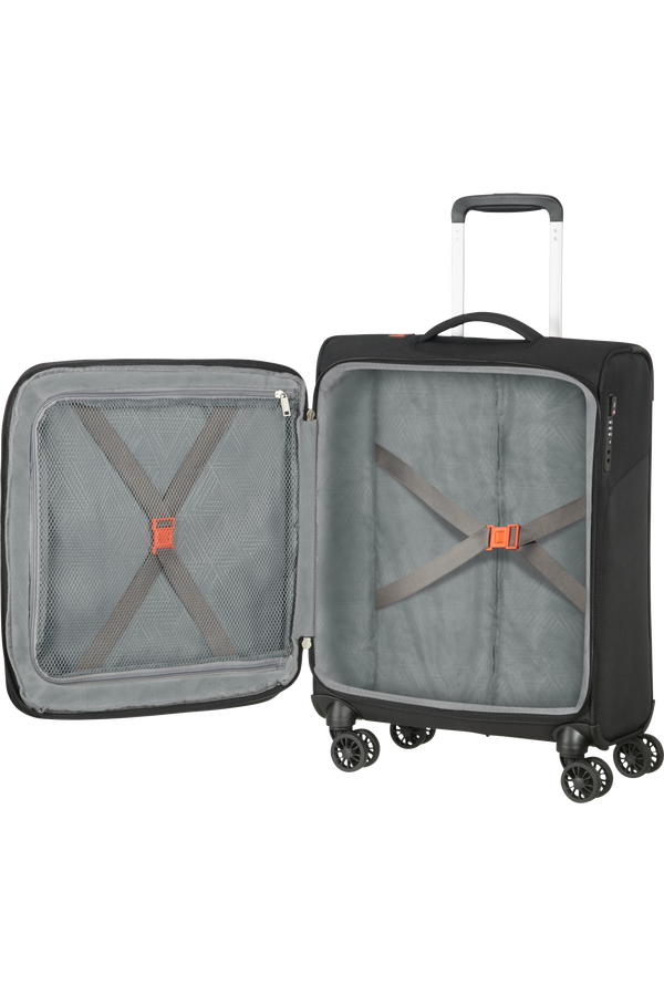 American Tourister Summerfunk Spinner Exp TSA 55cm  Black American Tourister Summerfunk Spinner Exp TSA 55cm  Black