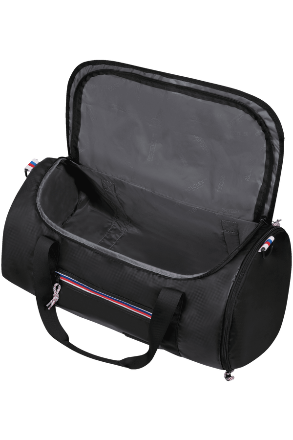 American Tourister Upbeat Pro Duffle Zip Coated  Black American Tourister Upbeat Pro Duffle Zip Coated  Black