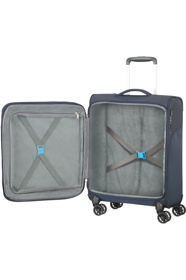 American Tourister Summerfunk Spinner Exp TSA 55cm  Navy American Tourister Summerfunk Spinner Exp TSA 55cm  Navy