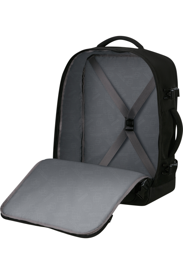 American Tourister Take2cabin Casual Backpack M  Black