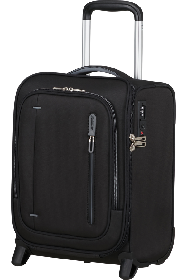 Cloudrider S/M Kuffert med 2 hjul | American Tourister Cloudrider Upright Underseater Tsa  Jet Black